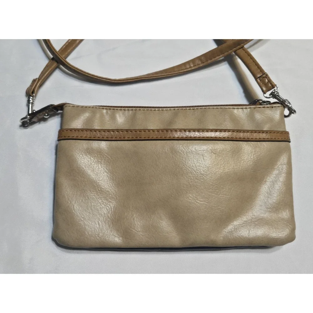 Relic Brand Collection ColorBlock Crossbody Bag Purse Faux Leather Navy/Tan Smal